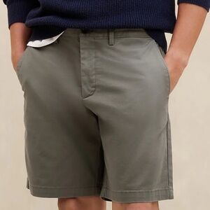 Banana Republic Mens Lived in Shorts 9" Greyi NWT